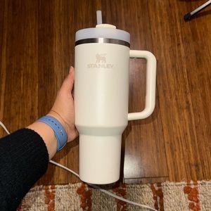 40 oz Stanley